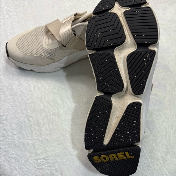 Sorel Cream Athletic Shoes with Adjustable Strap and Breathable Mesh - Picture 7 of 9